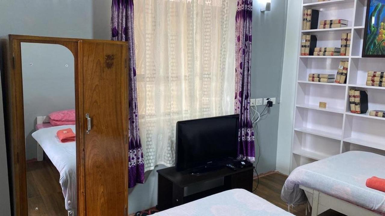 Jan Homestay Shillong Buitenkant foto
